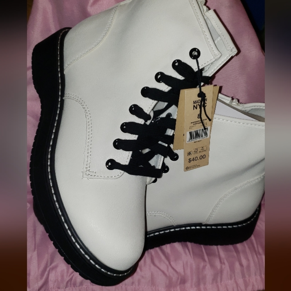NYC MADDEN MOTO LACE UP NAPPA BOOTIE BOOTS SIZE 8